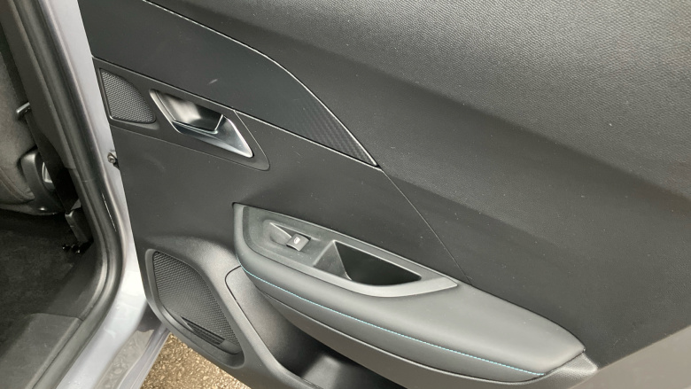 Peugeot 2008 100kW Allure Premium+ 50kWh 5dr Auto Electric Estate